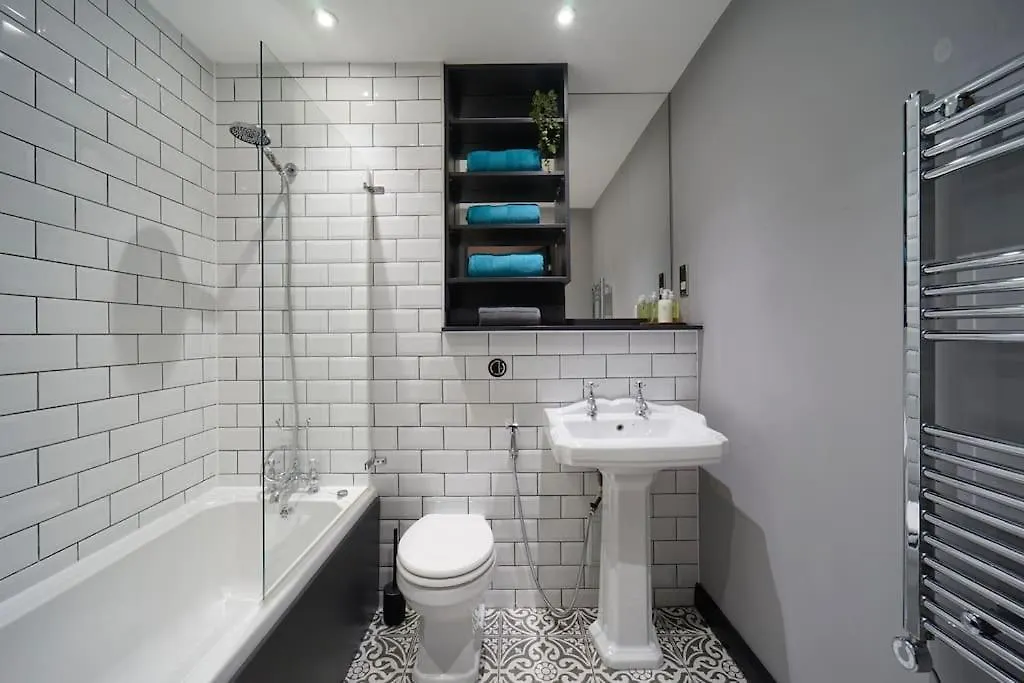 Stylish & Elegant City Centre Apartment Leeds  United Kingdom